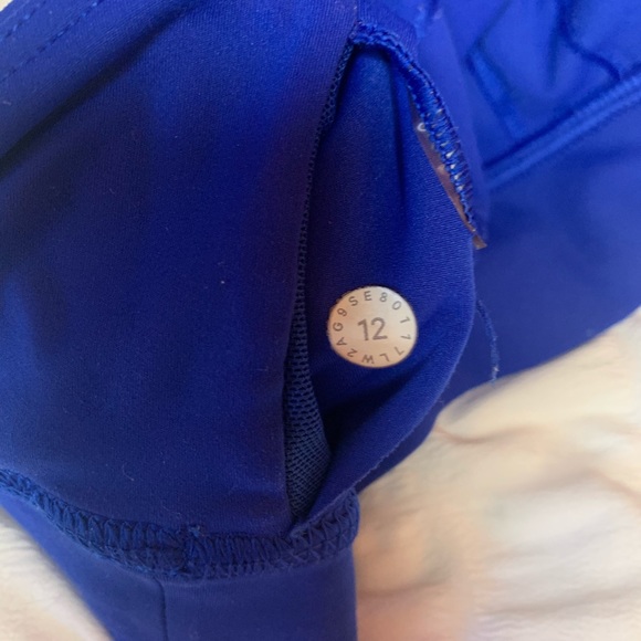 Used Lululemon Sports bra - Picture 4 of 4